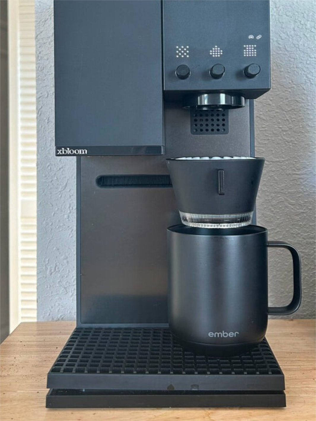 xBloom Studio Coffee Maker (120V)